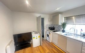 One Bedroom Annex With Private Entrance